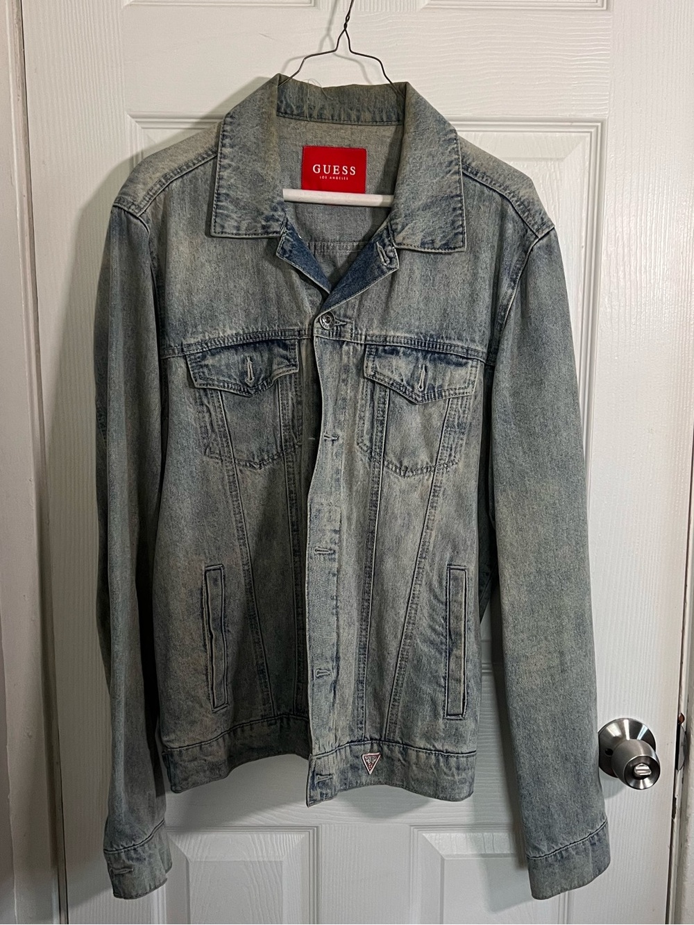 GUESS Vintage Men's Washed Denim Jacket - Size Large - 100% Cotton Denim